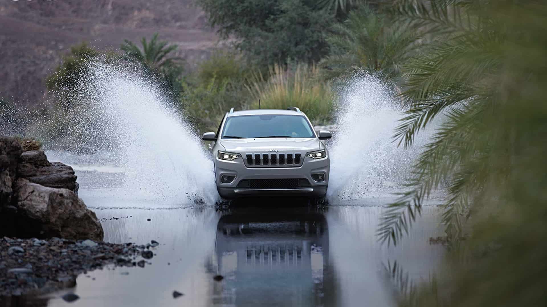 Buy a SUV Online 2020 Jeep Cherokee Near McPherson KS