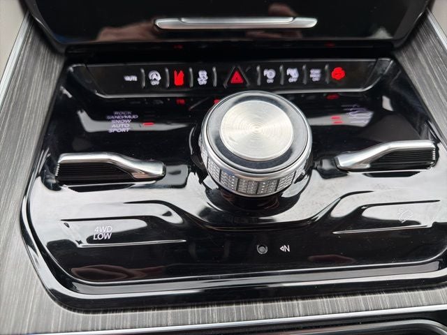 2023 Jeep Wagoneer Series III