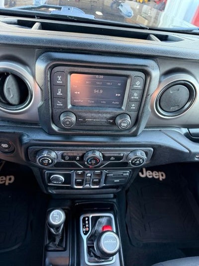 2020 Jeep Gladiator Sport