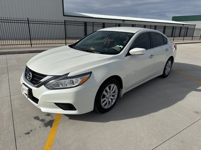 2016 Nissan Altima 2.5 S