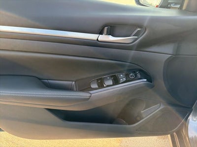 2024 Nissan Altima 2.5 SL