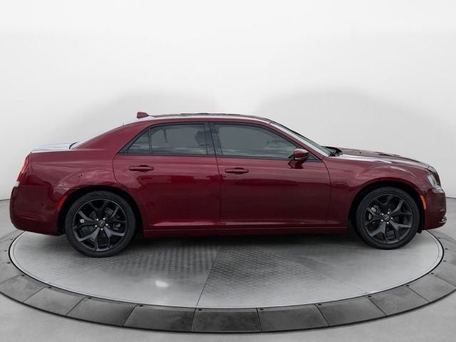 2021 Chrysler 300 S