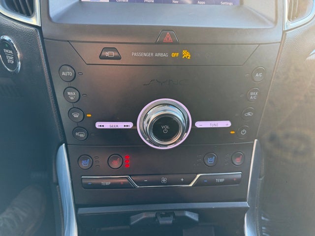 2020 Ford Edge Titanium