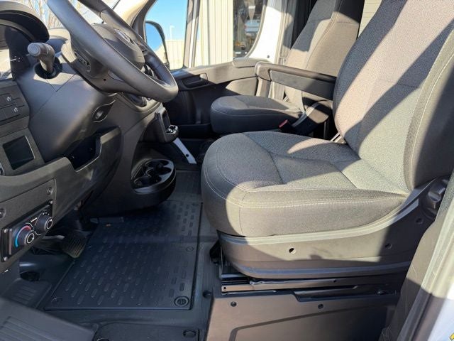 2023 RAM ProMaster 2500 Window Van High Roof