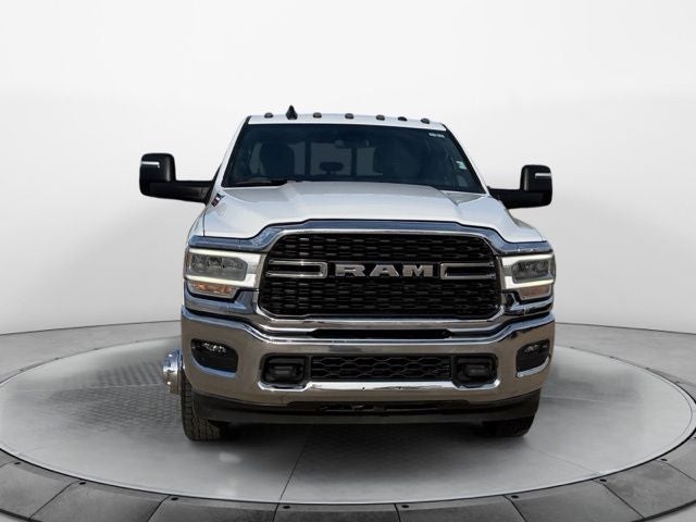 2023 RAM 3500 SLT