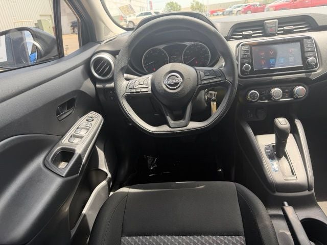 2024 Nissan Versa 1.6 S