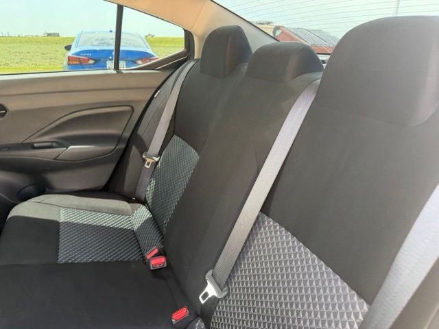 2024 Nissan Versa 1.6 S