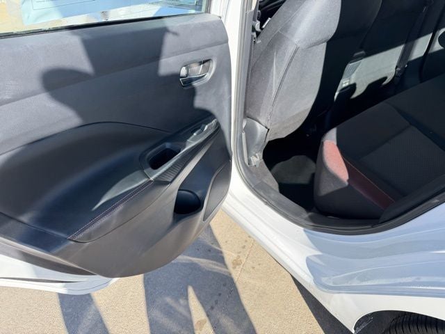 2021 Nissan Versa 1.6 SR