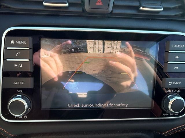 2021 Nissan Versa 1.6 SR