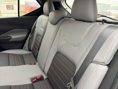 2021 Nissan Kicks SR