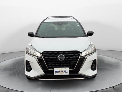 2021 Nissan Kicks SR