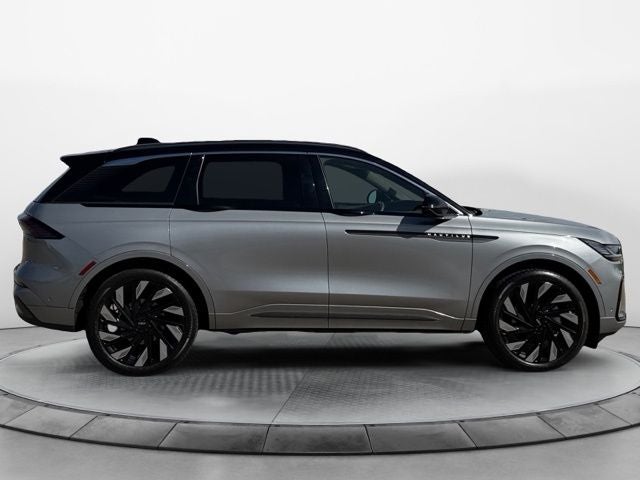 2024 Lincoln Nautilus Black Label