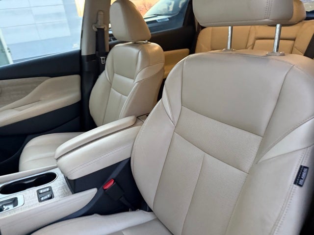 2023 Nissan Murano SL