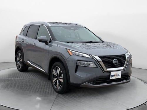 2022 Nissan Rogue SL