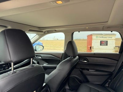 2022 Nissan Rogue SL