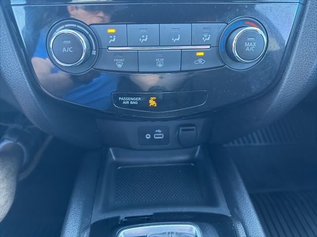 2022 Nissan Rogue Sport S