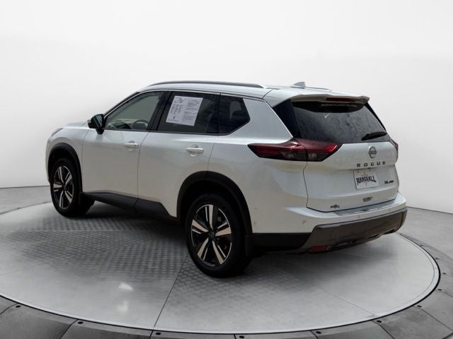 2025 Nissan Rogue SL