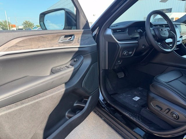 2027 Jeep Grand Cherokee GRAND CHEROKEE LIMITED 4X4