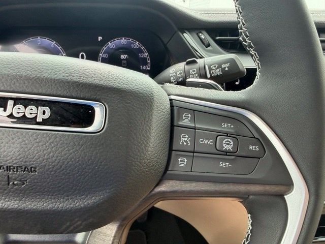 2027 Jeep Grand Cherokee GRAND CHEROKEE LIMITED 4X4