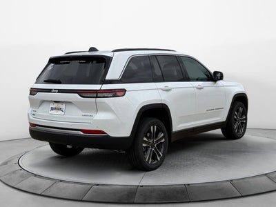 2027 Jeep Grand Cherokee GRAND CHEROKEE LIMITED 4X4