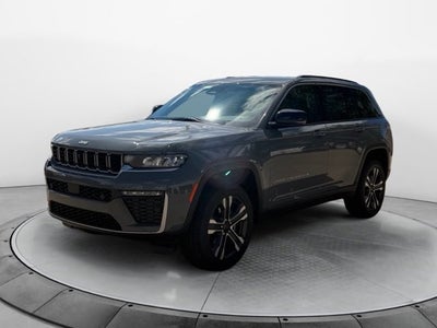 2027 Jeep Grand Cherokee GRAND CHEROKEE LIMITED 4X4