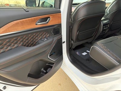 2026 Jeep Grand Cherokee Summit