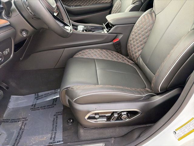 2026 Jeep Grand Cherokee Summit