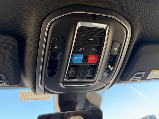 2026 Jeep Grand Cherokee GRAND CHEROKEE L LAREDO X 4X4