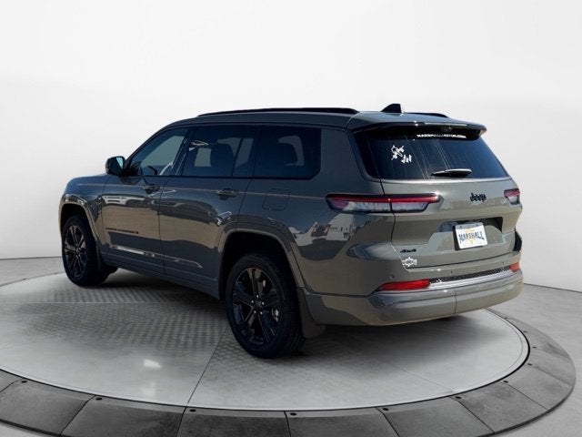 2027 Jeep Grand Cherokee L Limited Reserve