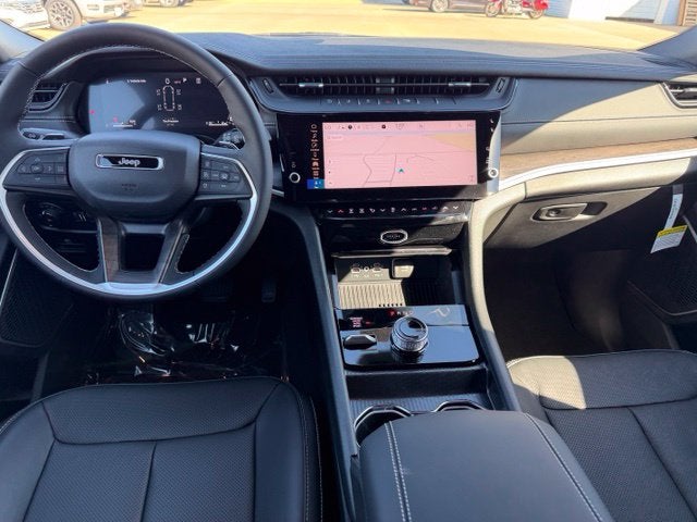 2027 Jeep Grand Cherokee L Limited Reserve