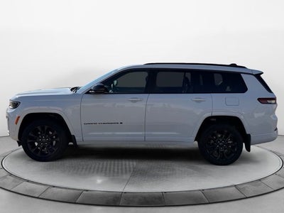 2026 Jeep Grand Cherokee GRAND CHEROKEE L LIMITED RESERVE 4X4