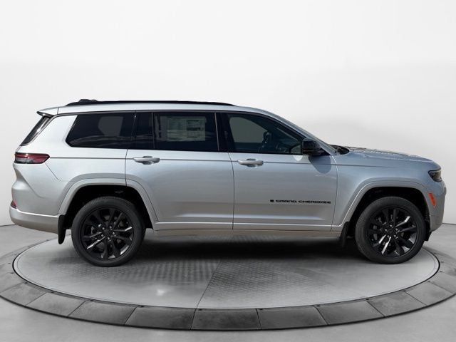 2026 Jeep Grand Cherokee GRAND CHEROKEE L LIMITED RESERVE 4X4