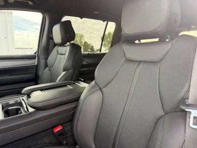2026 Jeep Grand Wagoneer GRAND WAGONEER LIMITED ALTITUDE 4X4