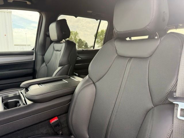 2026 Jeep Grand Wagoneer GRAND WAGONEER LIMITED ALTITUDE 4X4