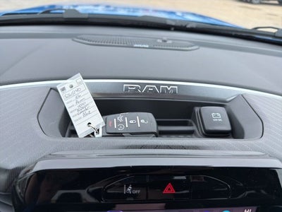 2026 RAM 1500 RAM 1500 BIG HORN CREW CAB 4X4 5'7' BOX