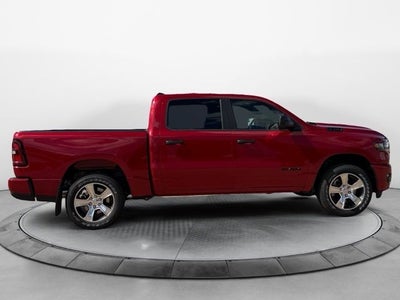 2026 RAM 1500 RAM 1500 EXPRESS CREW CAB 4X4 5'7' BOX