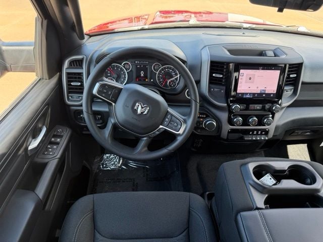 2026 RAM 1500 RAM 1500 EXPRESS CREW CAB 4X4 5'7' BOX