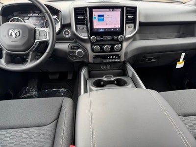 2026 RAM 1500 RAM 1500 EXPRESS CREW CAB 4X4 5'7' BOX