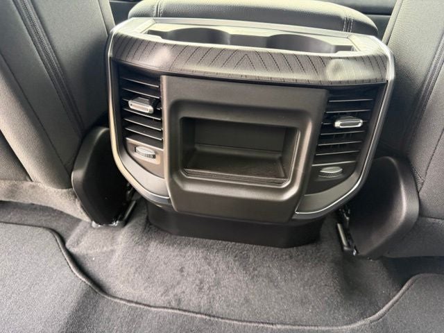 2026 RAM 1500 RAM 1500 EXPRESS CREW CAB 4X4 5'7' BOX