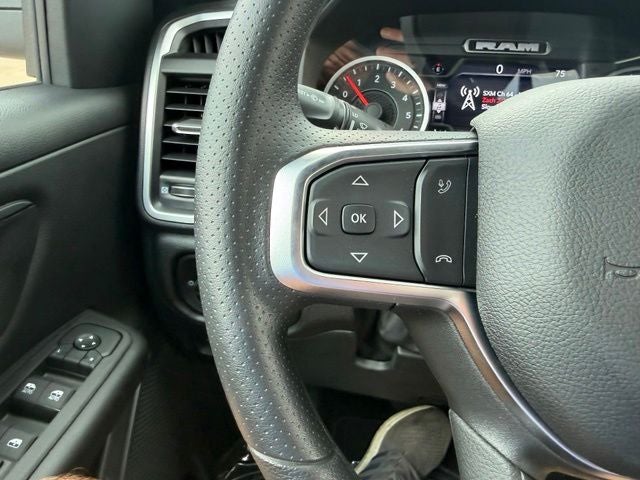 2026 RAM 1500 RAM 1500 EXPRESS CREW CAB 4X4 5'7' BOX