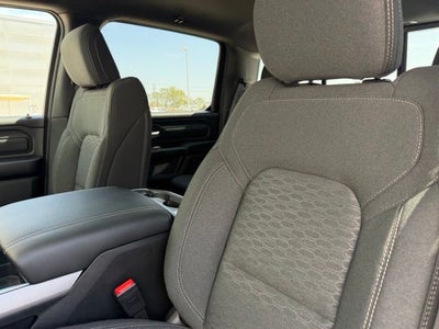 2026 RAM 1500 RAM 1500 EXPRESS CREW CAB 4X4 5'7' BOX