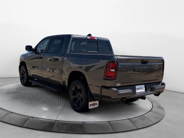 2026 RAM 1500 RAM 1500 EXPRESS CREW CAB 4X4 5'7' BOX