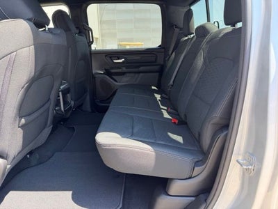 2026 RAM 1500 RAM 1500 EXPRESS CREW CAB 4X4 5'7' BOX