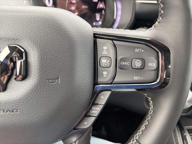 2026 RAM 1500 RAM 1500 LIMITED CREW CAB 4X4 5'7' BOX