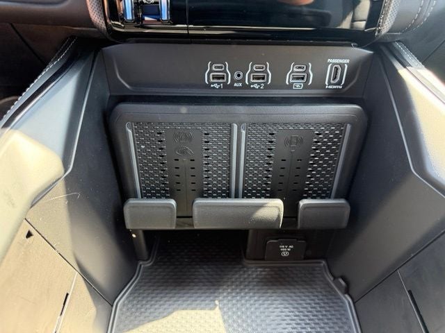 2027 RAM 1500 RAM 1500 LIMITED CREW CAB 4X4 5'7' BOX