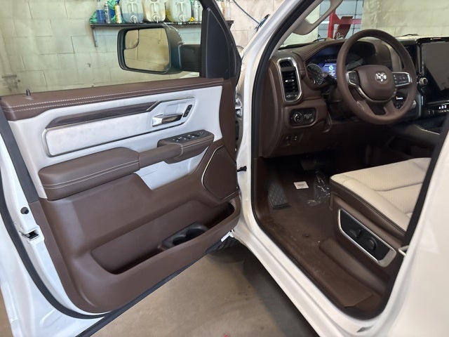 2026 RAM 1500 RAM 1500 LARAMIE CREW CAB 4X4 5'7' BOX