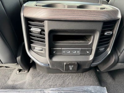 2026 RAM 1500 RAM 1500 LARAMIE CREW CAB 4X4 5'7' BOX