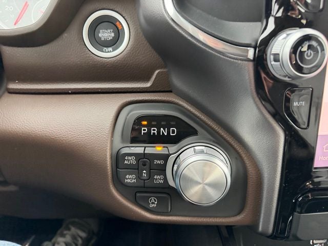 2026 RAM 1500 RAM 1500 LARAMIE CREW CAB 4X4 5'7' BOX