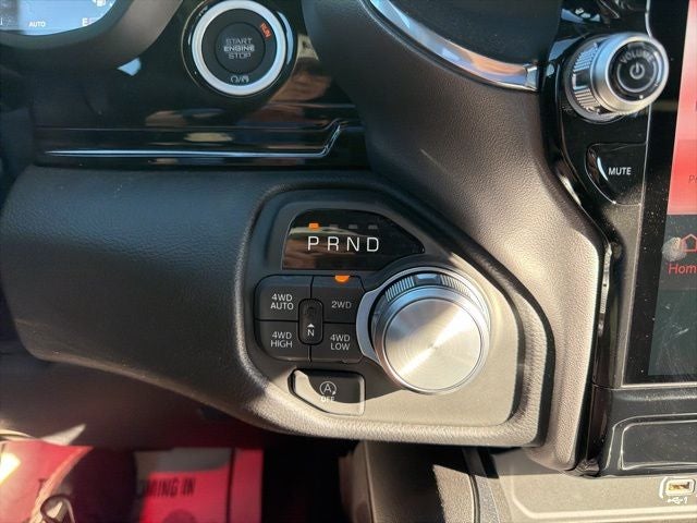 2026 RAM 1500 RAM 1500 LARAMIE CREW CAB 4X4 5'7' BOX