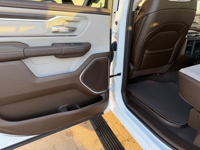 2026 RAM 1500 RAM 1500 LARAMIE CREW CAB 4X4 6'4' BOX